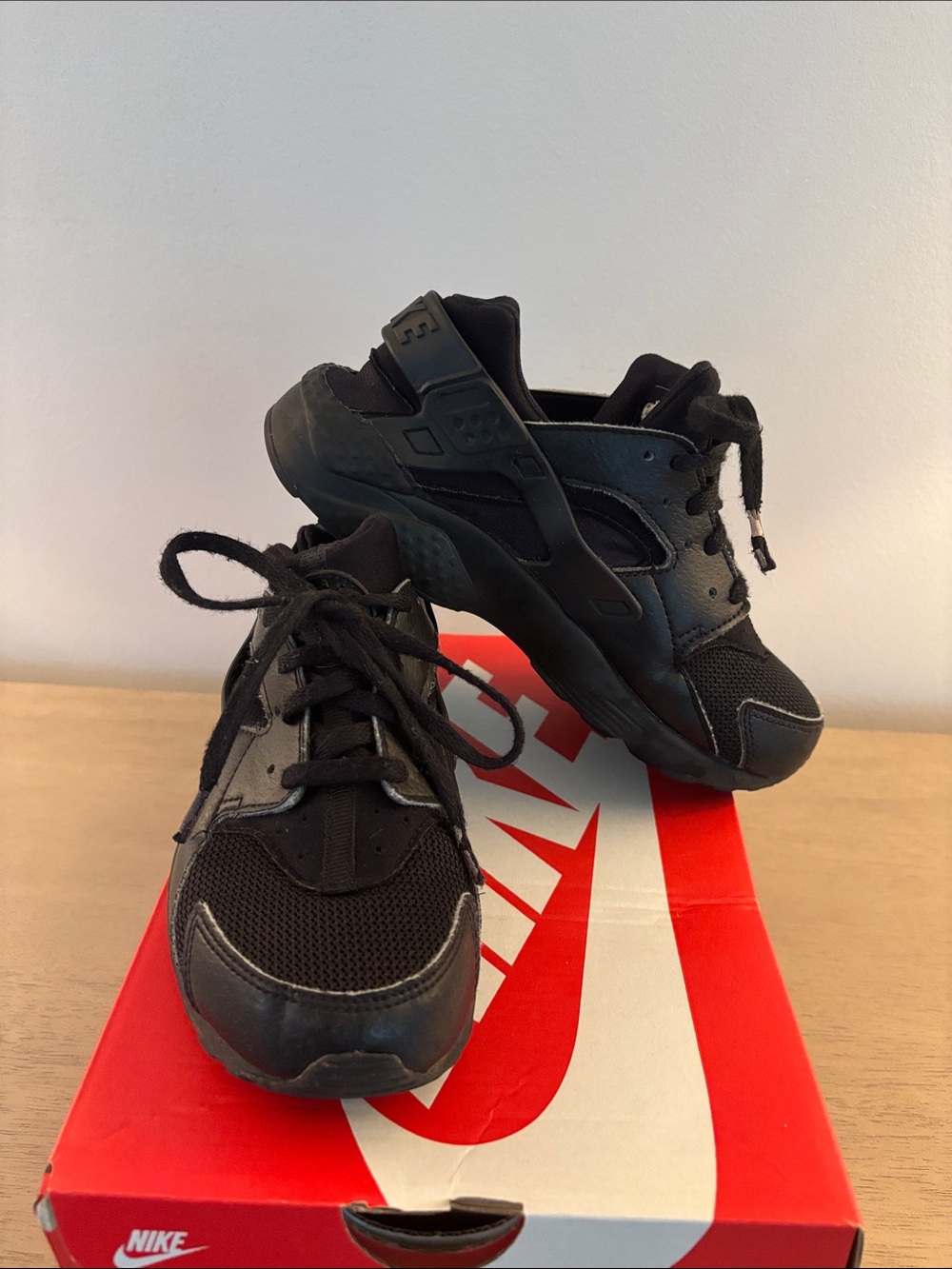 Nike Black Mesh and Synthetic Huarache Sneakers